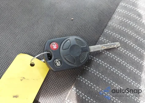 2019 Ford Transit-250 z USA, uszkodzony, nr VIN 1FTYR1CM7KKB27266